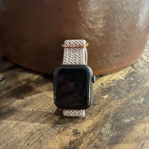 Apple Watch Series 5 44mm like new